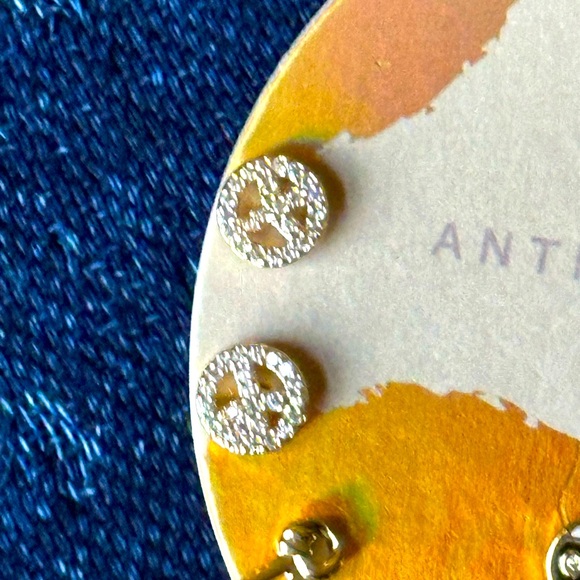 Anthropologie 70's Icon Post Earrings, Set of 7 NWT - Picture 6 of 8